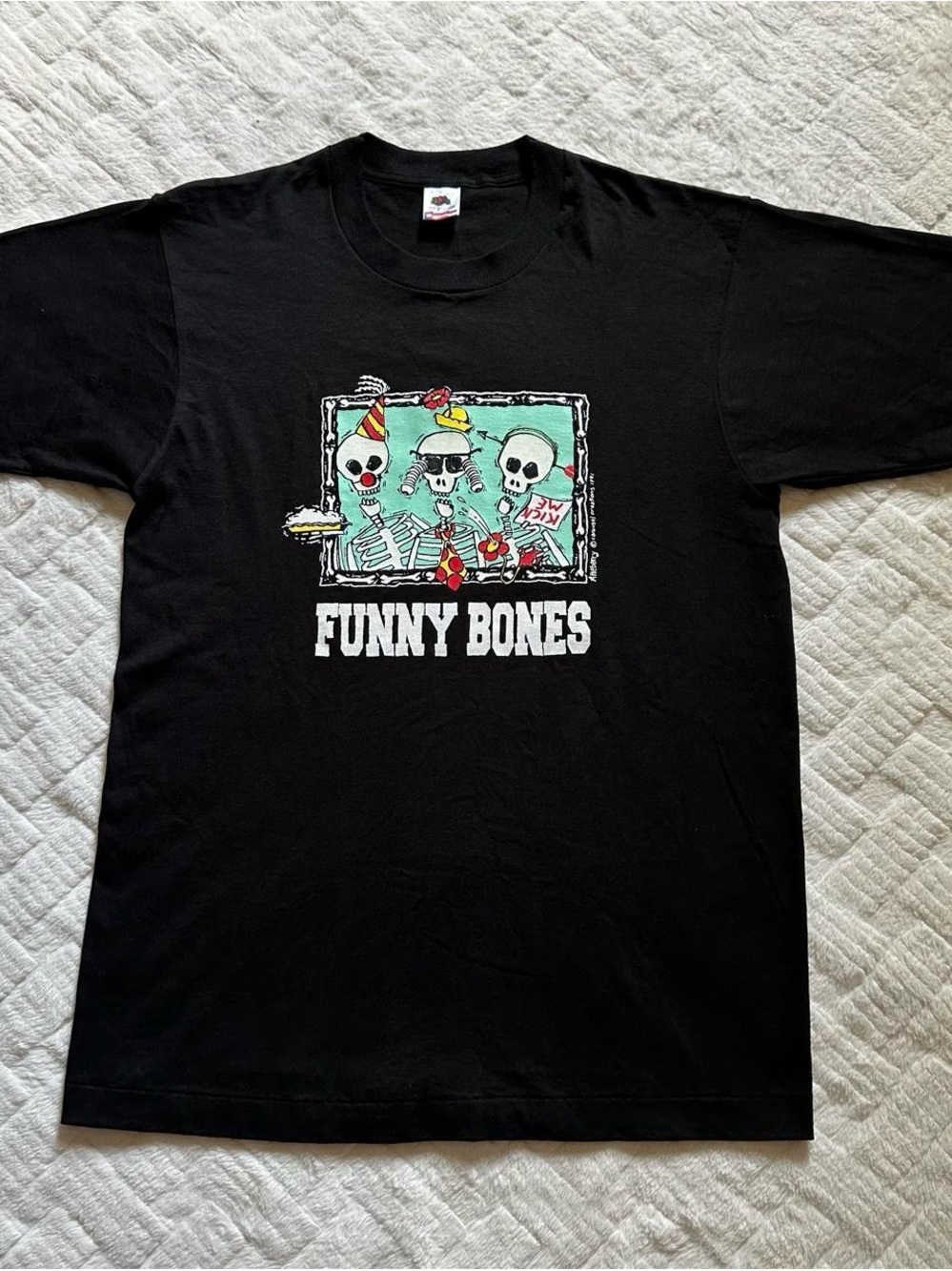 Vintage 90s Funny Bones Black Crewneck Party T-Shirt - Graphic Skeleton Design L - Picture 2 of 5